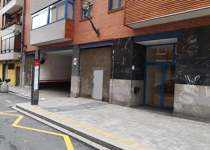 Arena Con Plaza De Garaje * Bilbao